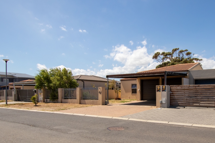 3 Bedroom Property for Sale in Fairview Golf Estate Western Cape